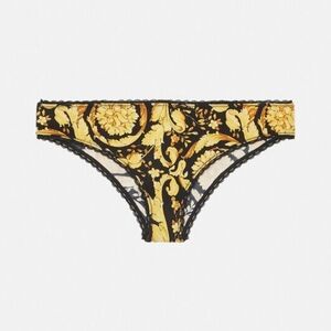 16. NWT VERSACE BAROCCO BRIEF